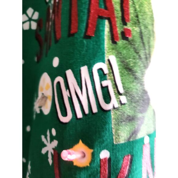 Elf “I Know Him!” Light-up Christmas Sweatshirt Green Snowflake Print Size XXXL - Picture 5 of 10